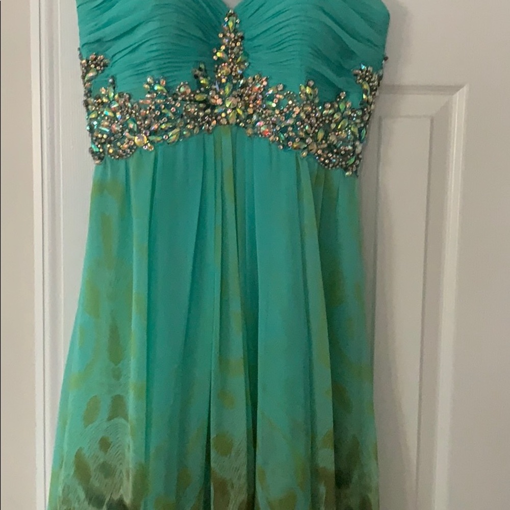 Women Partty dress - Picture 4 of 13
